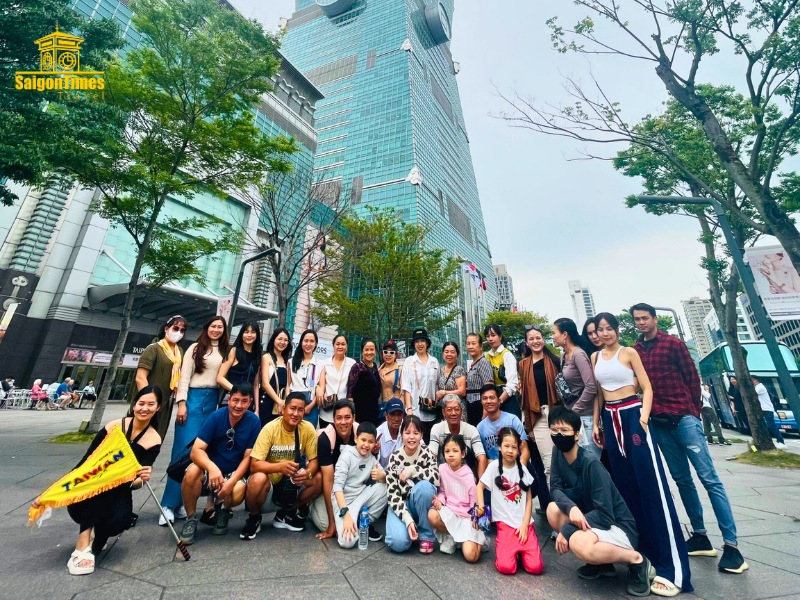 Tòa tháp Taipei 101 - Tour du lịch Đài Loan