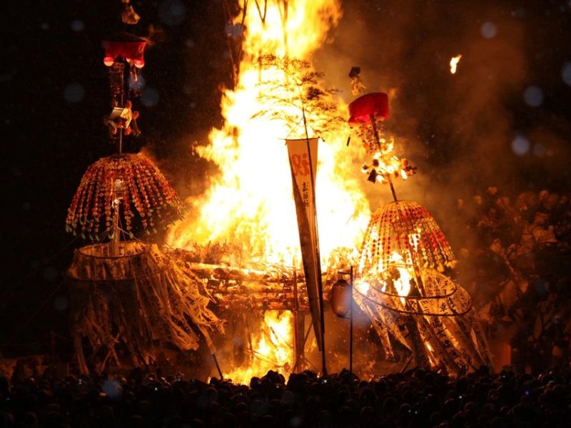 Lễ hội lửa - Các lễ hội ở Nhật Bản