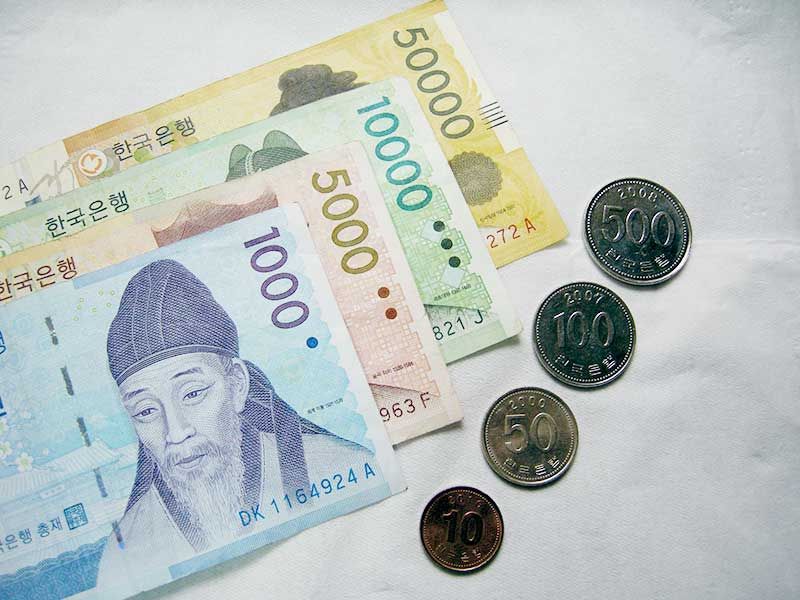 Tiền xu- Tiền giấy Hàn Quốc - Đi du lịch Hàn Quốc cần những gì
