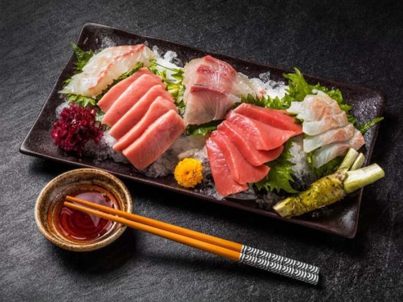 Sashimi - Món ăn nhất định phải thử - Du lịch Hàn Quốc tháng 6