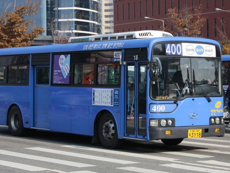 Di chuyển bằng xe buýt - Du lịch Hàn Quốc tự túc