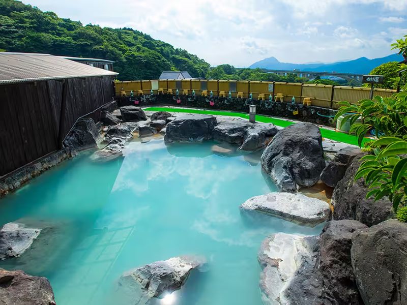 Shibu với mạch suối nước nóng tự nhiên - Tắm suối nước nóng Nhật Bản