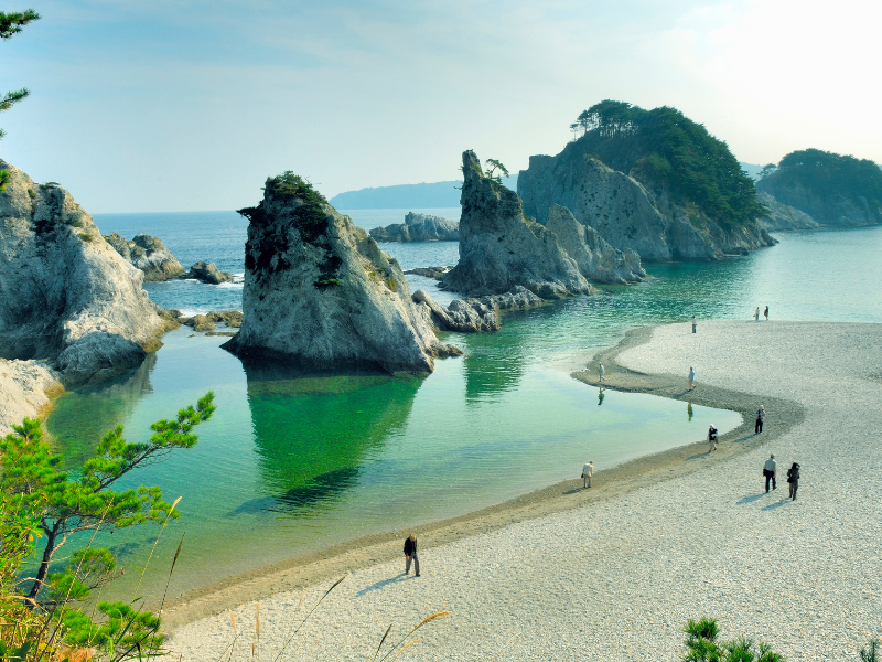 Bãi biển Jodogahama - Du lịch Nhật Bản mùa hè