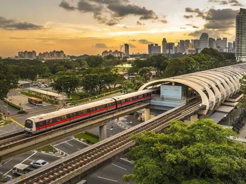 Hệ thống tàu điện tại Singapore - Đi du lịch Singapore cần chuẩn bị gì