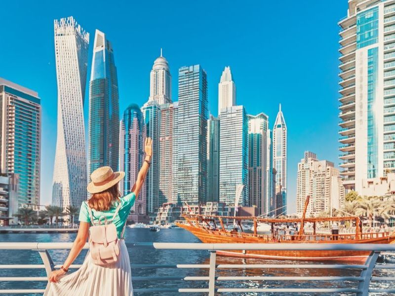 Gợi ý trang phục khi đi du lịch Dubai - tour dubai