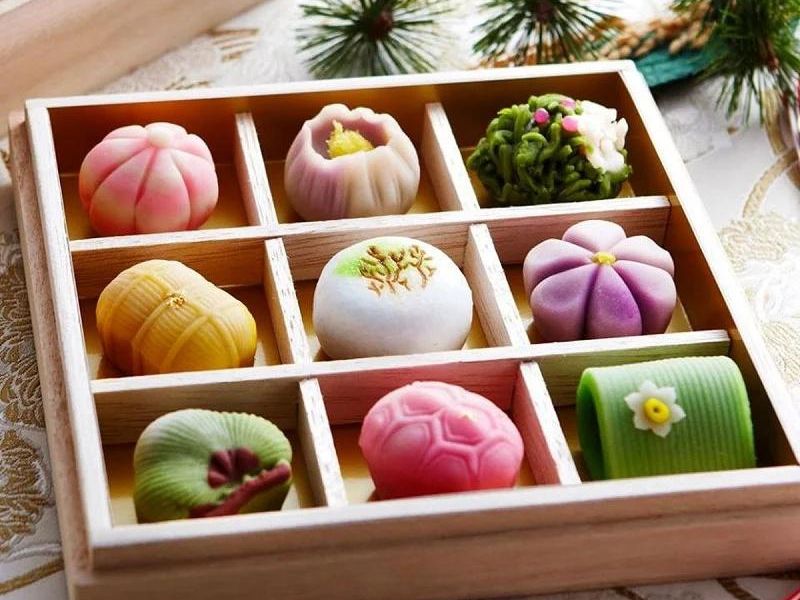 Kẹo Wagashi mềm mại và ngọt ngào hấp dẫn người thưởng thức - đặc sản nhật bản làm quà