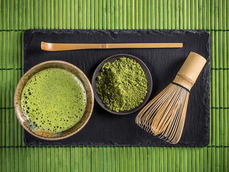 Matcha - Hương vị đậm đà của trà xanh Nhật Bản - đặc sản nhật bản làm quà