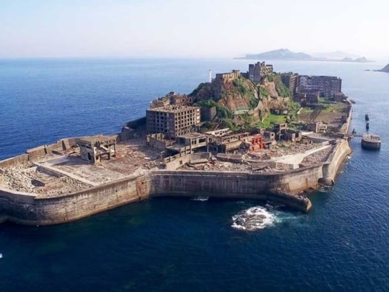 Đảo Gunkanjima (Đảo Pháo đài)