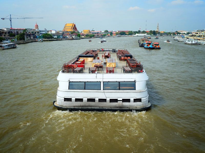 Di chuyển liên tỉnh bằng phà