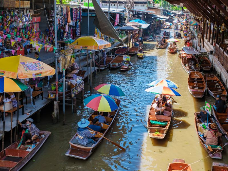 Chợ nổi Damnoen Saduak