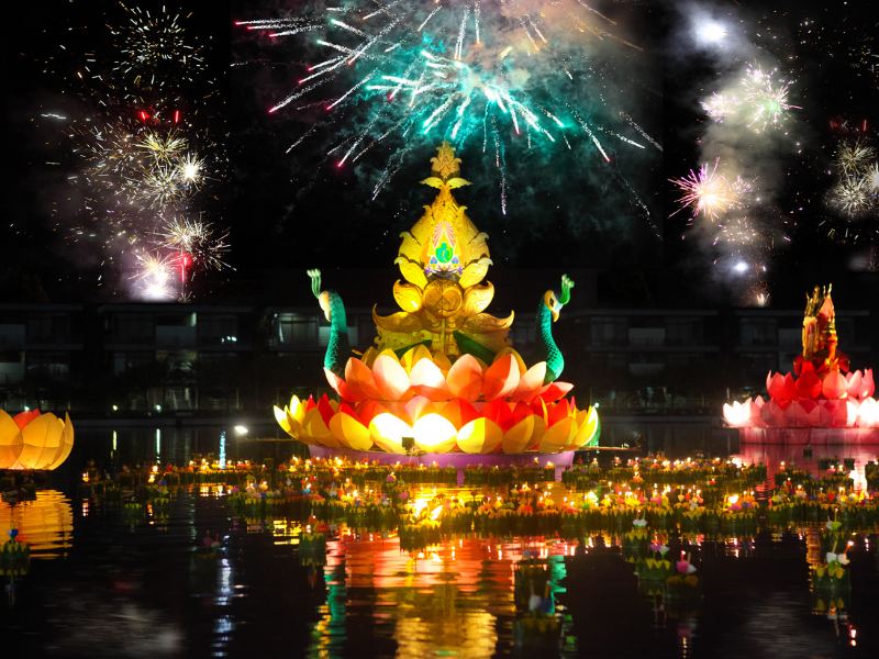 Vẻ đẹp Lễ hội Loy Krathong