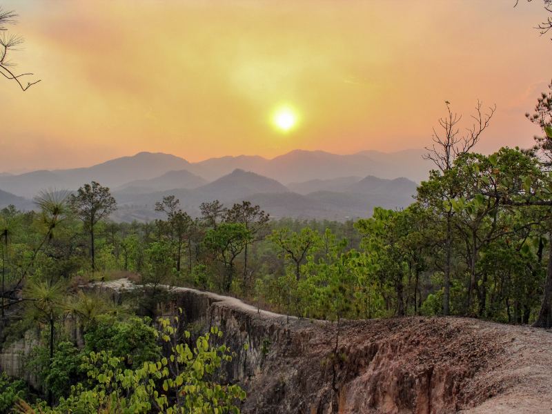 Đón bình minh tại Thị trấn Pai tour chiang mai thái lan