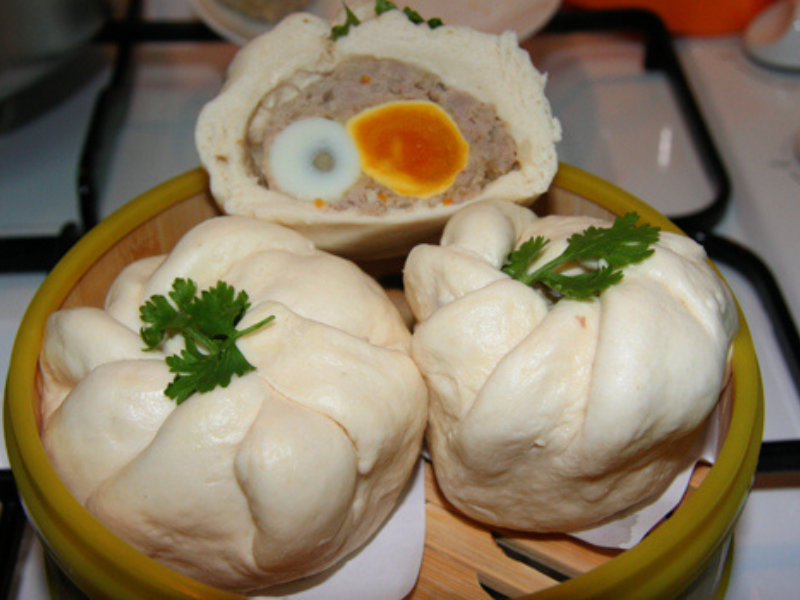 Bánh Bao Vịt Muối