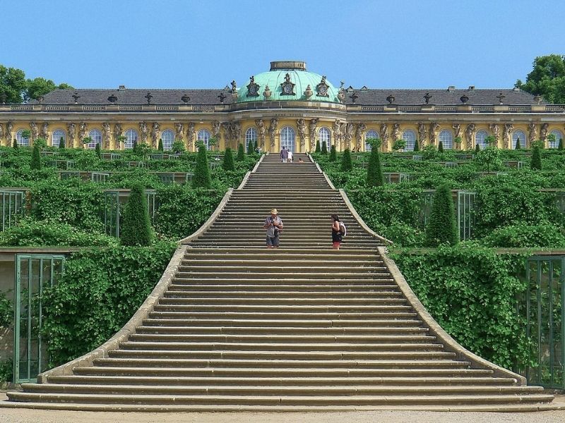 Cung điện Sanssouci ở Potsdam (Berlin) - Cảnh đẹp nước Đức