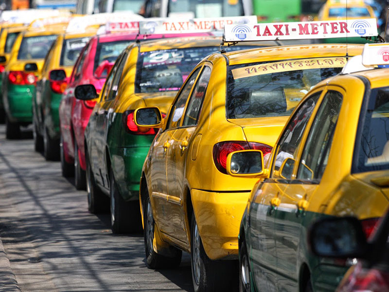 Taxi Thái Lan - Du lịch Thái Lan tháng 3