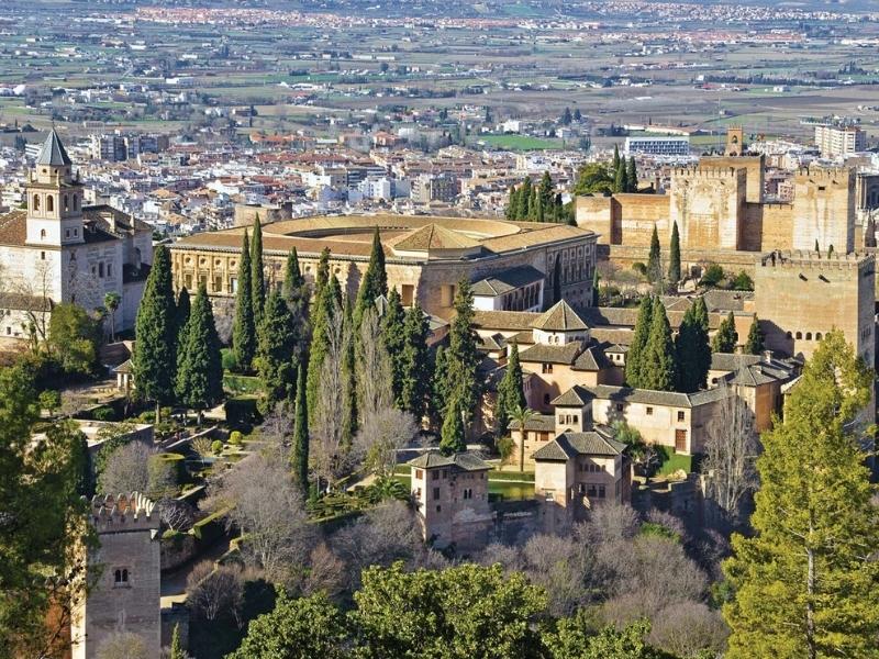 Lâu đài Alhambra, Tây Ban Nha - Du lịch châu Âu tháng 10