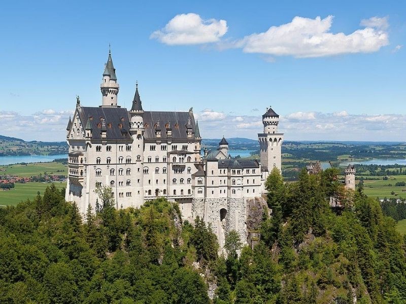 Lâu đài Neuschwanstein