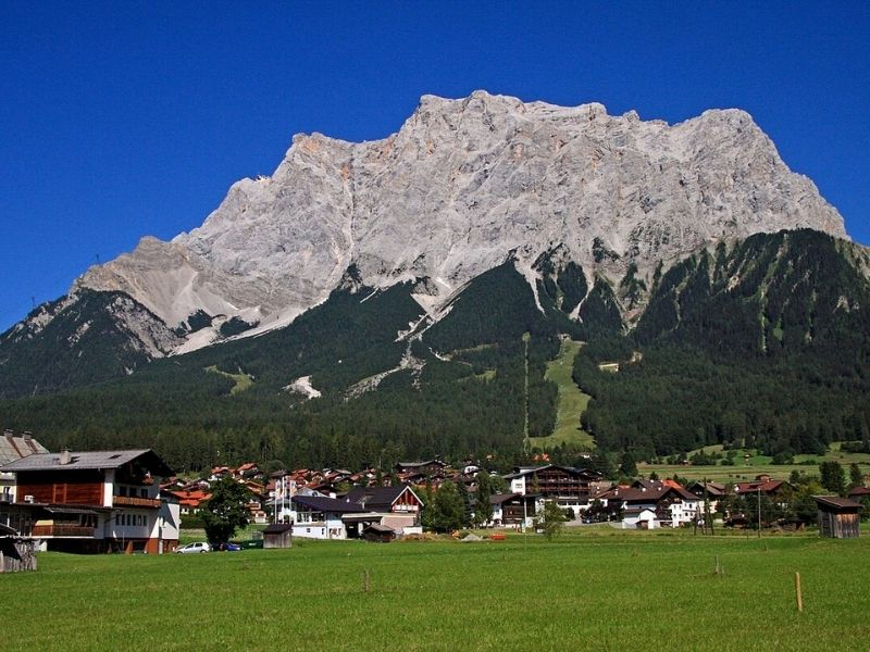 Núi Zugspitze