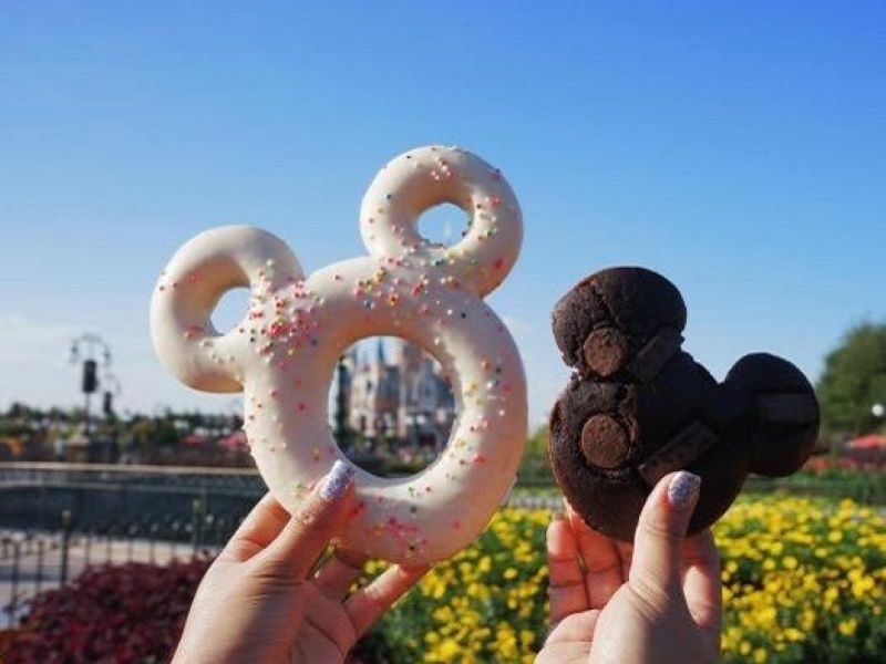 Bánh ngọt hình chuột Mickey